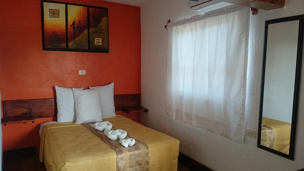 Hotel Posada La Regia Champotón エクステリア 写真
